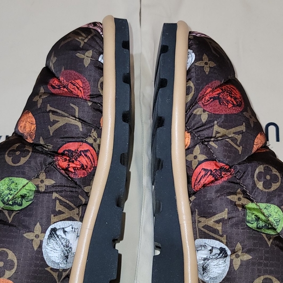 Louis Vuitton Pillow Water Repellent Monogram Boot Fornasetti Capsule Edition - Picture 13 of 17